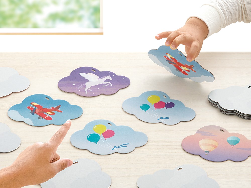 オーナメントにもなる メモリーゲーム くも